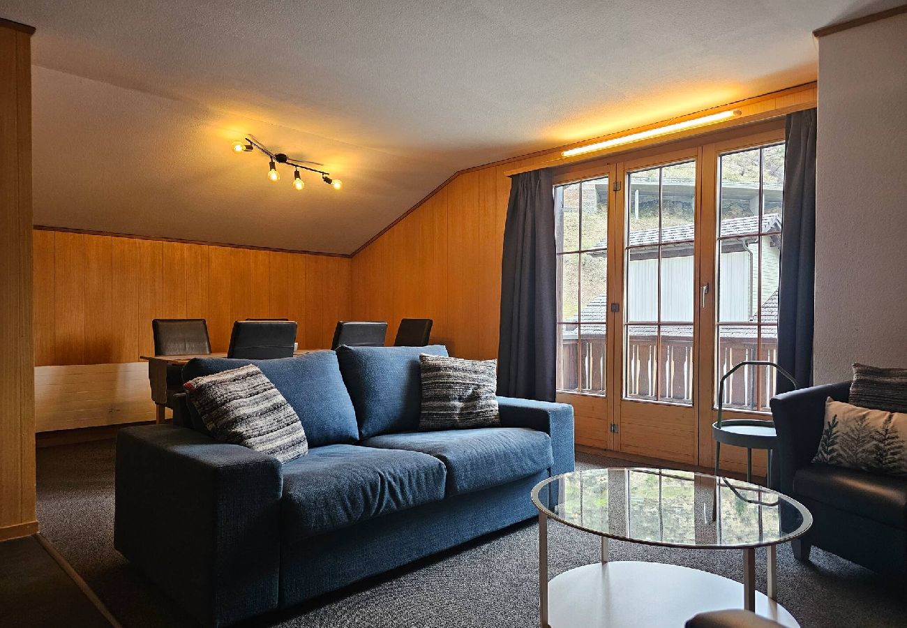 Ferienwohnung in Hospental - Apartment #2 Gemsblick